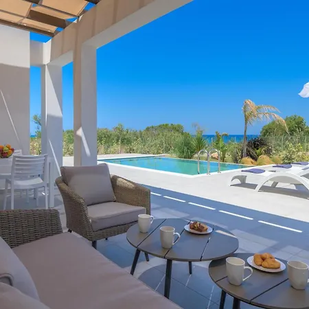 Panaxia Villa *
