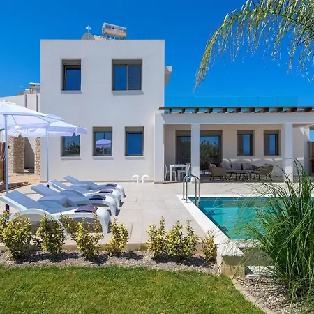 Panaxia Villa *