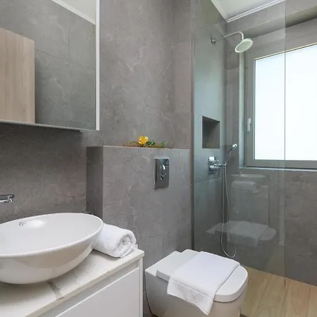 Panaxia * Theológos