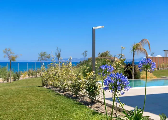 Panaxia * Theológos