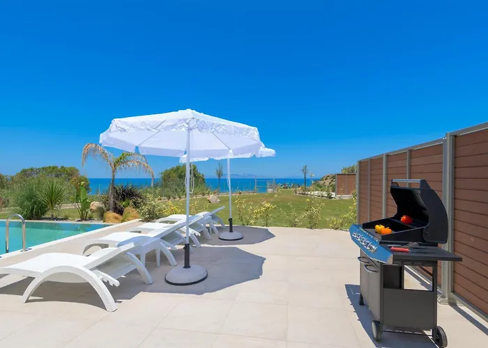 Panaxia * Theológos